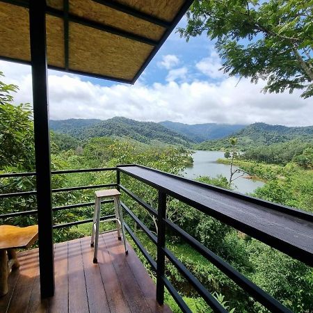 Baanhatsompaen Homestay رانونغ المظهر الخارجي الصورة