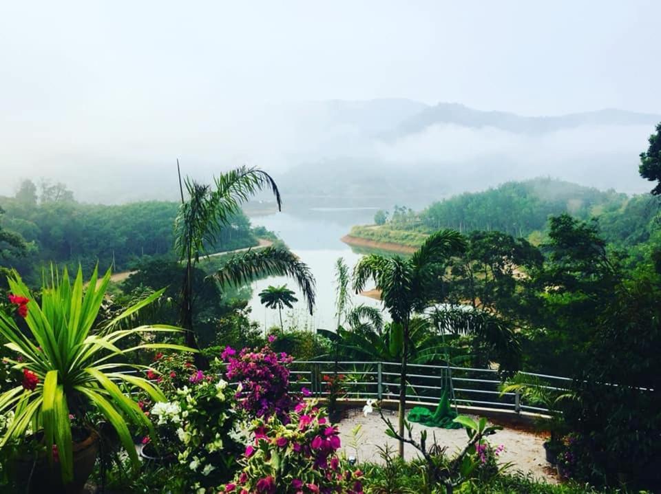 Baanhatsompaen Homestay رانونغ المظهر الخارجي الصورة