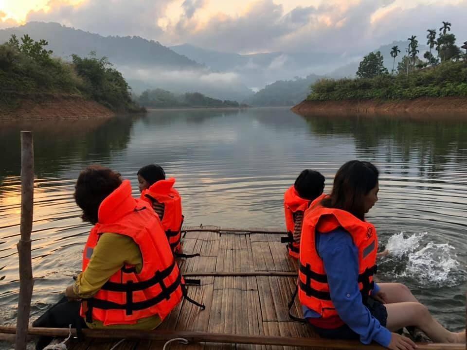 Baanhatsompaen Homestay رانونغ المظهر الخارجي الصورة