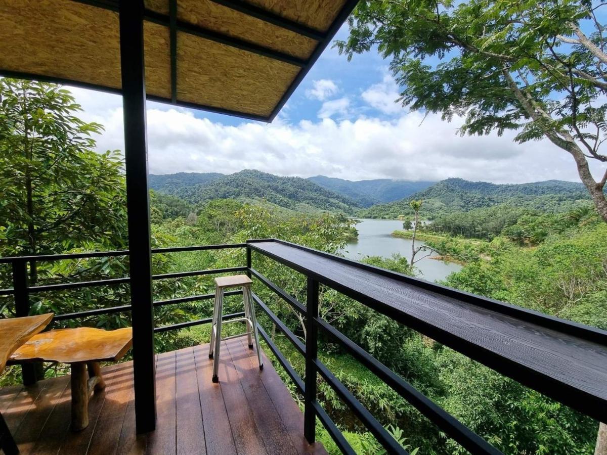 Baanhatsompaen Homestay رانونغ المظهر الخارجي الصورة