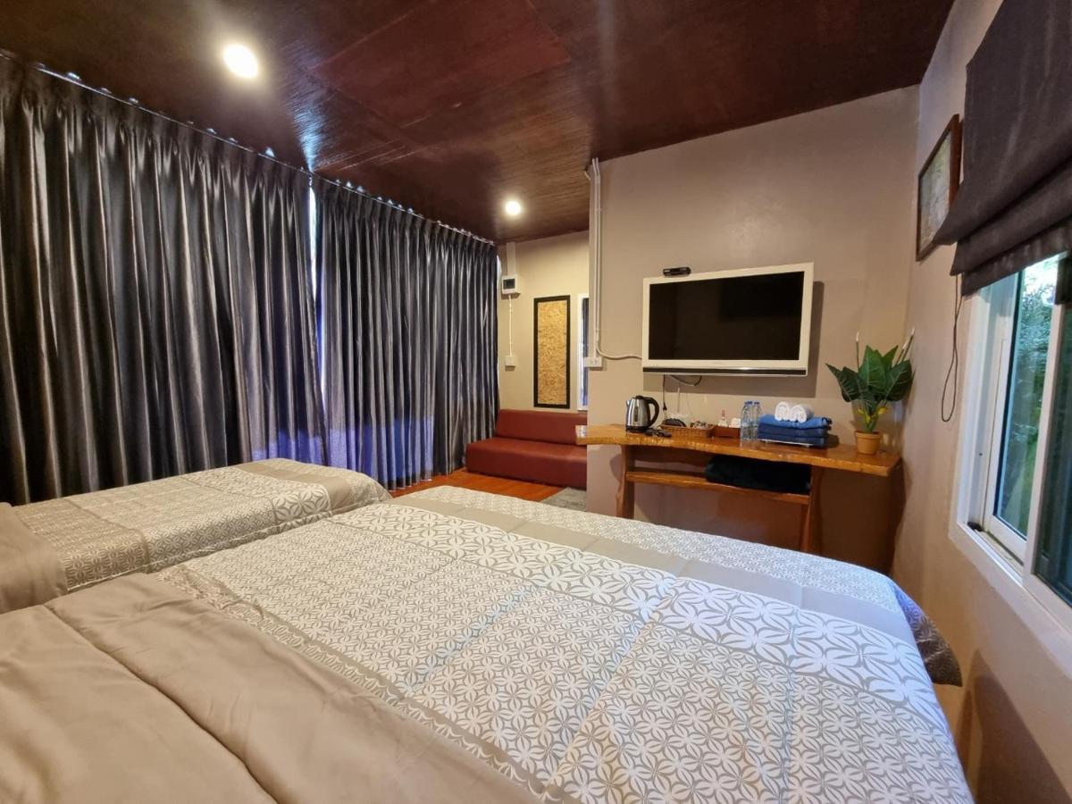 Baanhatsompaen Homestay رانونغ المظهر الخارجي الصورة
