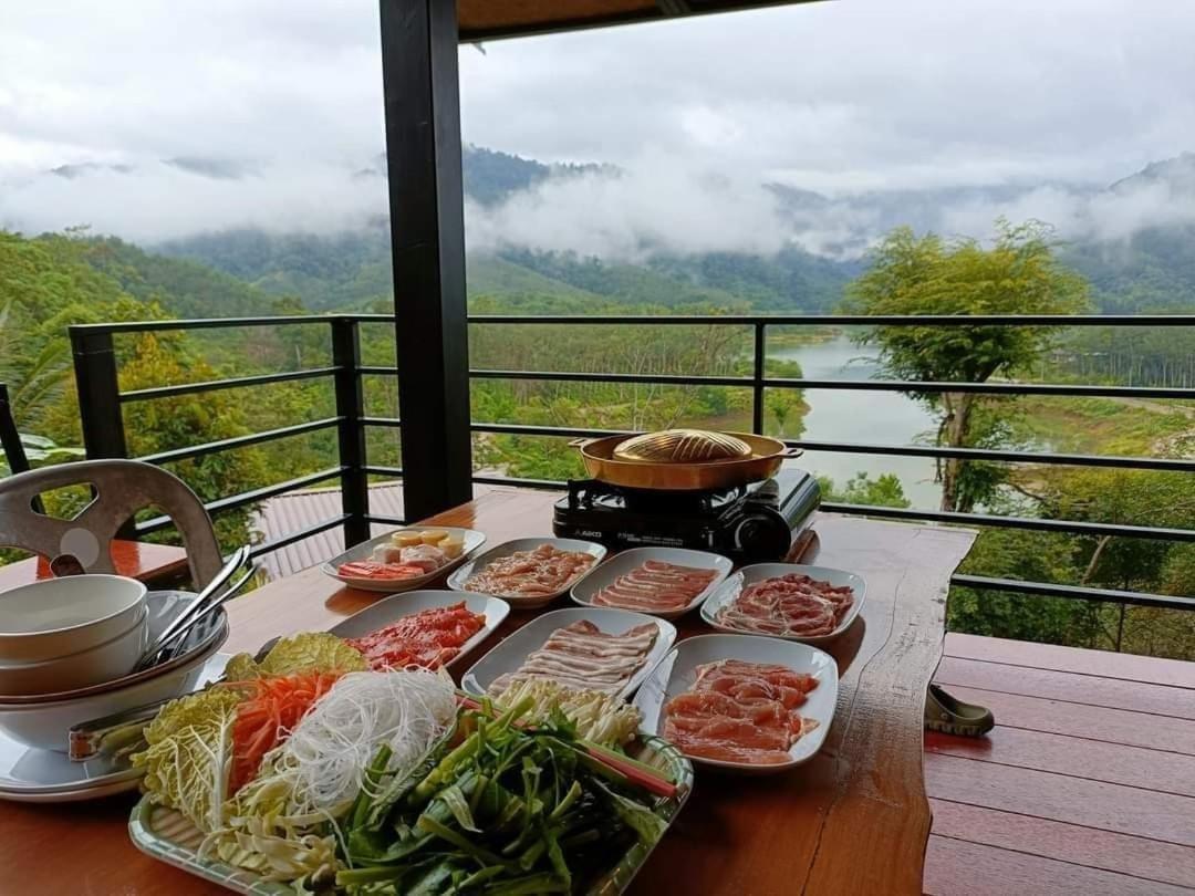 Baanhatsompaen Homestay رانونغ المظهر الخارجي الصورة