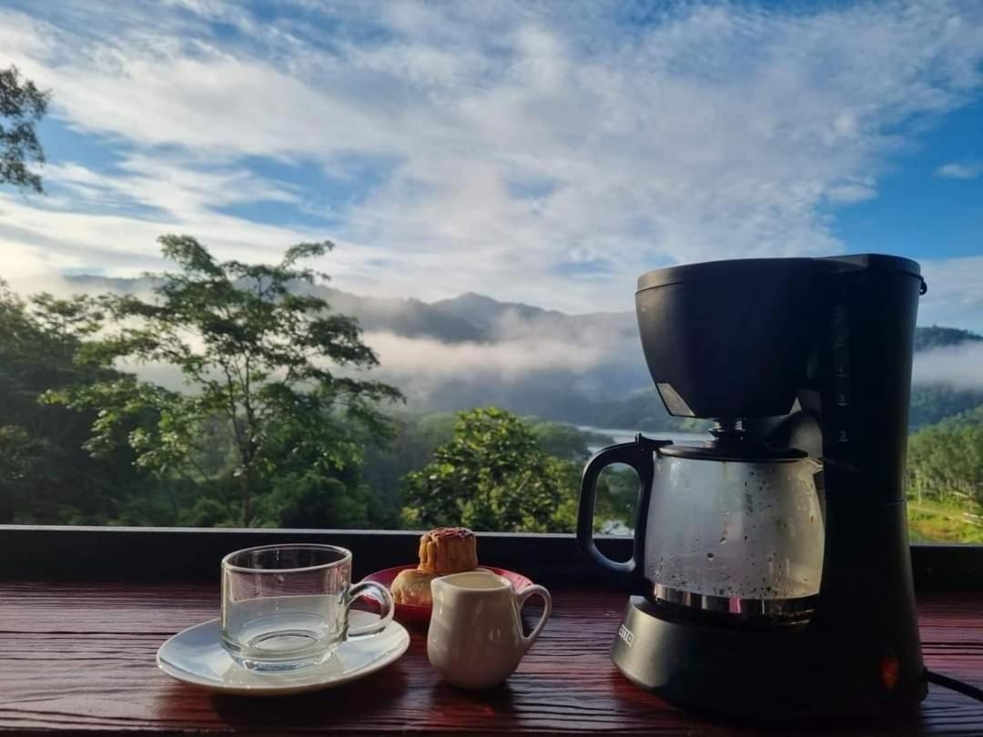 Baanhatsompaen Homestay رانونغ المظهر الخارجي الصورة